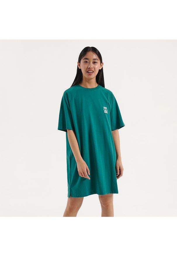 House - T-shirtowa sukienka oversize - Turkusowy. Kolor: turkusowy. Typ sukienki: oversize