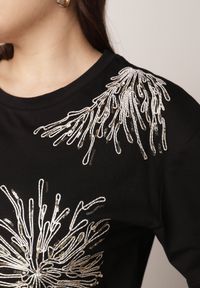 Born2be - Czarny T-shirt Bawełniany z Ozdobnymi Cekinami Greyfeather. Okazja: na co dzień, do pracy, na spotkanie biznesowe. Kolekcja: plus size. Kolor: czarny. Materiał: bawełna. Długość: długie. Wzór: gładki. Styl: casual, biznesowy, elegancki #5
