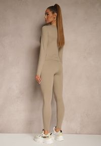 Renee - Beżowy Komplet Sportowy Legginsy i Top Typu Longsleeve Dorotia. Kolor: beżowy. Materiał: skóra #4