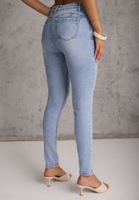 Renee - Niebieskie Modelujące Jeansy Skinny z Bawełną Simiel. Okazja: na co dzień. Kolor: niebieski. Styl: casual #7