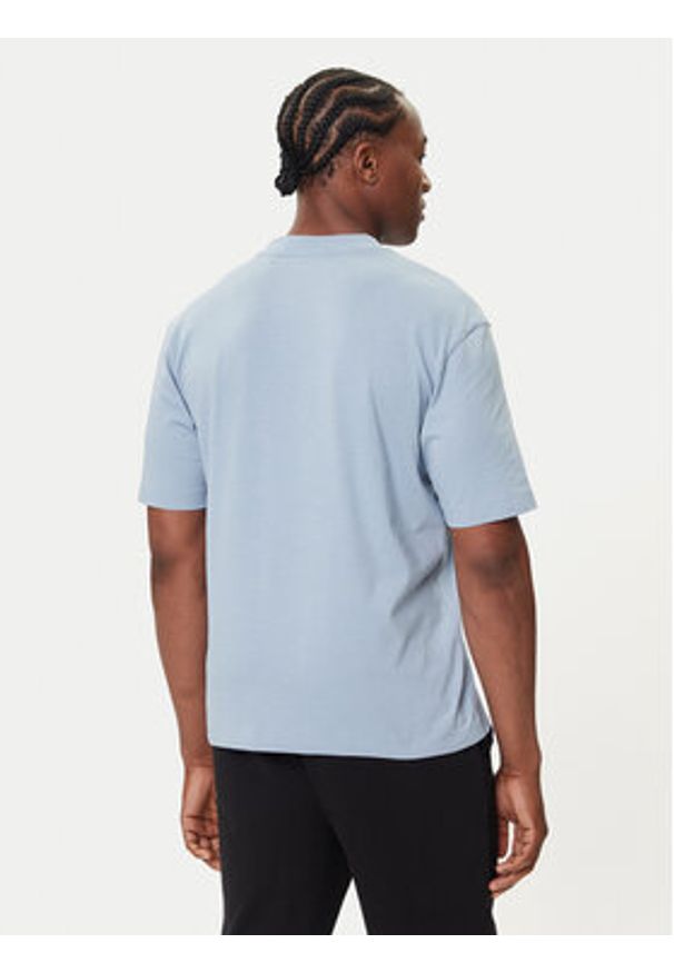 Hugo - HUGO T-Shirt Niley 50519984 Błękitny Regular Fit. Kolor: niebieski. Materiał: bawełna