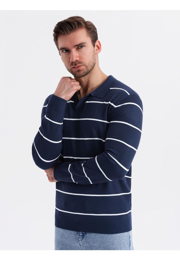 Ombre Clothing - Męski longsleeve polo w poziome paski z wiskozą – granatowo-biały V1 - Rozmiar: XXL. Okazja: do pracy, na co dzień. Typ kołnierza: polo. Kolor: biały. Materiał: wiskoza. Długość rękawa: długi rękaw. Długość: długie. Wzór: paski. Styl: casual, elegancki