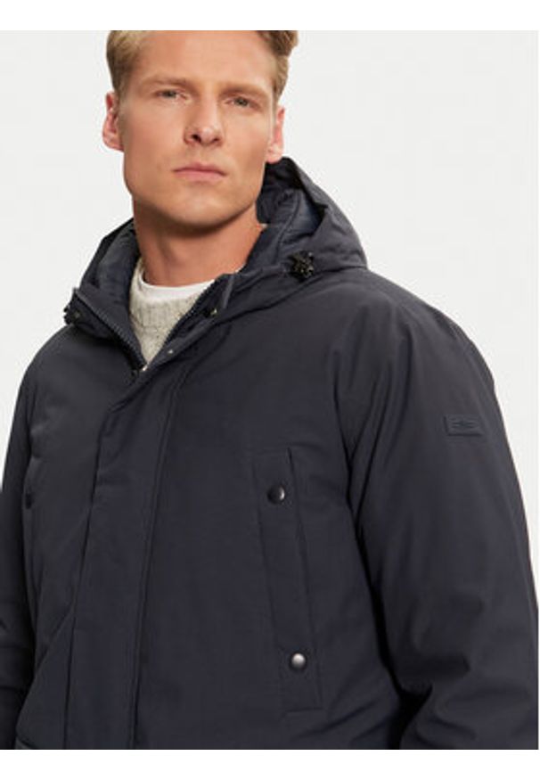 CMP Kurtka zimowa 34K0157 Granatowy Regular Fit. Kolor: niebieski. Materiał: syntetyk. Sezon: zima