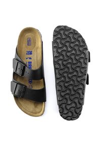 Klapki damskie Birkenstock Arizona BS (0551253). Okazja: na co dzień, na spacer. Zapięcie: pasek. Kolor: czarny. Materiał: skóra, materiał. Wzór: paski. Sezon: lato. Styl: klasyczny, sportowy, wakacyjny, młodzieżowy, casual #3