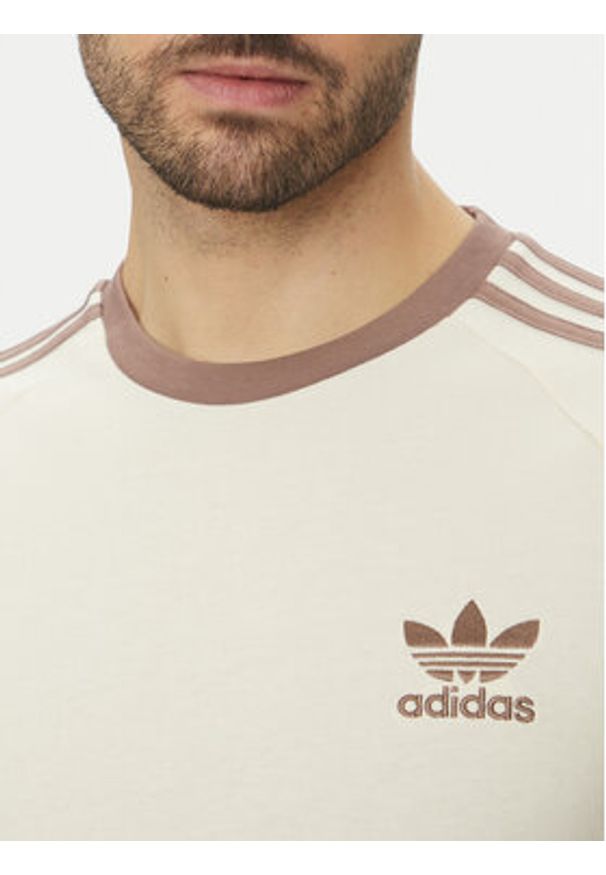 Adidas - adidas T-Shirt adicolor Classics 3-Stripes JN7020 Écru Slim Fit. Materiał: bawełna