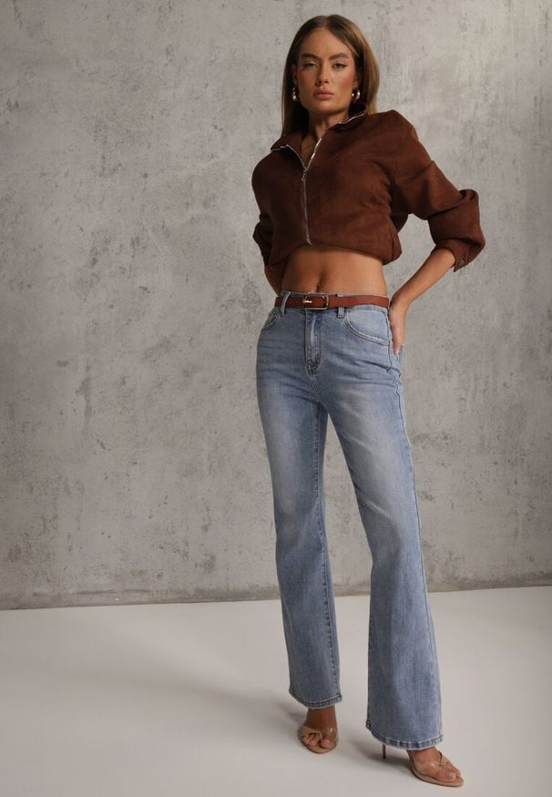 Renee - Niebieskie Jeansy Dzwony Bootcut High Waist z Bawełną Urilyss. Stan: podwyższony. Kolor: niebieski. Długość: krótkie. Sezon: wiosna. Styl: klasyczny