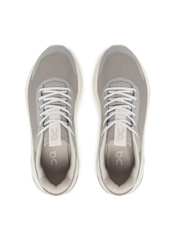 On Sneakersy Cloudnova Form 2 3WE30173242 Szary. Kolor: szary. Materiał: materiał