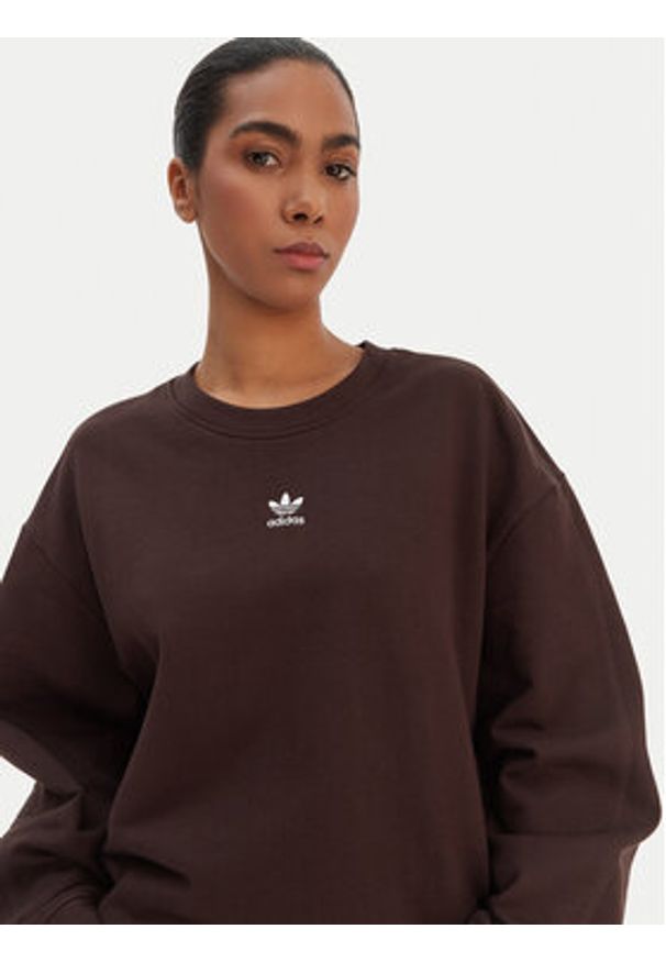 Adidas - adidas Bluza Essentials KD9120 Brązowy Oversize. Kolor: brązowy. Materiał: bawełna