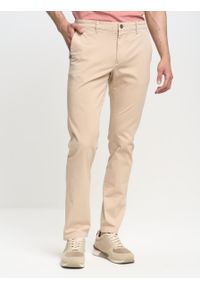 Big-Star - Spodnie chinosy męskie beżowe Erhat 805. Kolor: beżowy. Materiał: tkanina, bawełna #1
