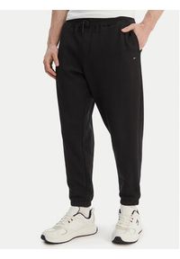 Tommy Jeans Dres DM0DM23281 Czarny Regular Fit. Kolor: czarny. Materiał: bawełna #4