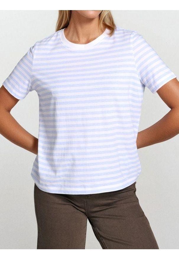Sinsay - Bawełniana koszulka w paski - błękitny. Kolor: niebieski. Materiał: bawełna. Wzór: paski