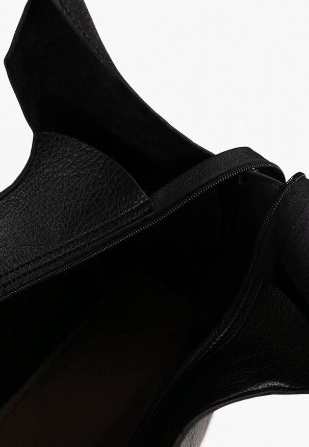 Born2be - Czarna Torebka Typu Shopper z Dodatkową Saszetką i Przeszyciami Latarina. Kolor: czarny. Styl: casual, klasyczny