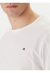 TOMMY HILFIGER - Tommy Hilfiger Komplet t-shirtów UM0UM03870 Kolorowy Regular Fit. Materiał: bawełna. Wzór: kolorowy #4