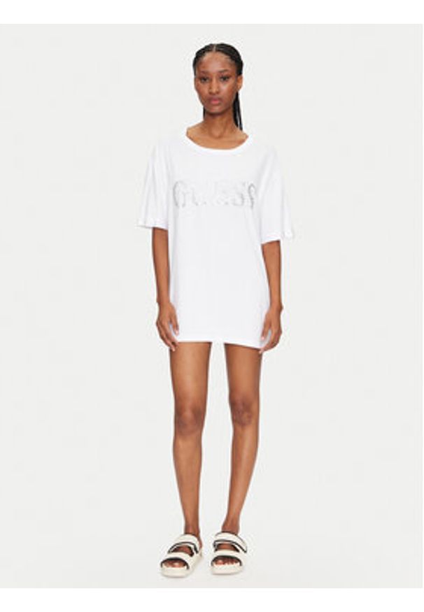 Guess T-Shirt E5GI07 K68D2 Biały Regular Fit. Kolor: biały. Materiał: wiskoza