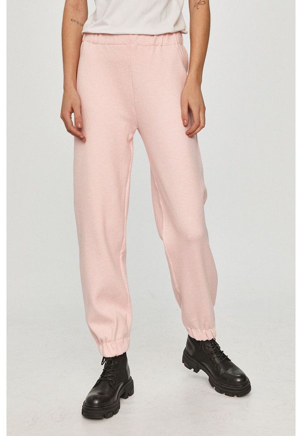 Answear Lab - Spodnie. Kolor: różowy. Materiał: dzianina