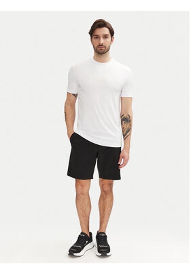 EA7 Emporio Armani T-Shirt 7M000301 AF13739 U0002 Biały Slim Fit. Kolor: biały. Materiał: wiskoza