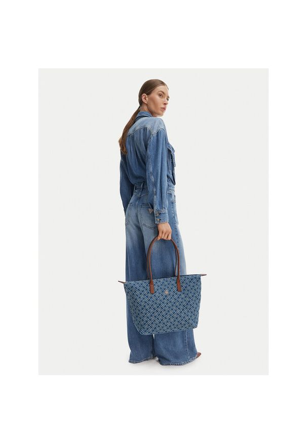 TOMMY HILFIGER - Torebka Tommy Hilfiger. Kolor: niebieski