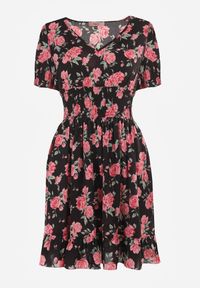 Renee - Czarna Sukienka Gwenheda. Typ kołnierza: dekolt w serek. Kolor: czarny. Długość rękawa: krótki rękaw. Wzór: aplikacja. Długość: mini #3