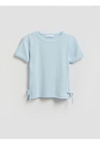 Reserved - Gładki t-shirt z modalem - jasnoniebieski. Kolor: niebieski. Materiał: dzianina. Wzór: gładki