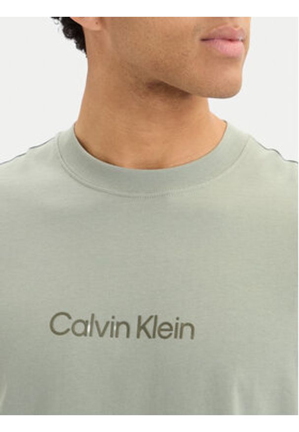 Calvin Klein T-Shirt LV040HM228 Khaki Relaxed Fit. Kolor: brązowy. Materiał: bawełna