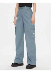 Calvin Klein Jeans Spodnie cargo Cargo Pant J20J222607 Niebieski Regular Fit. Kolor: niebieski. Materiał: bawełna #1