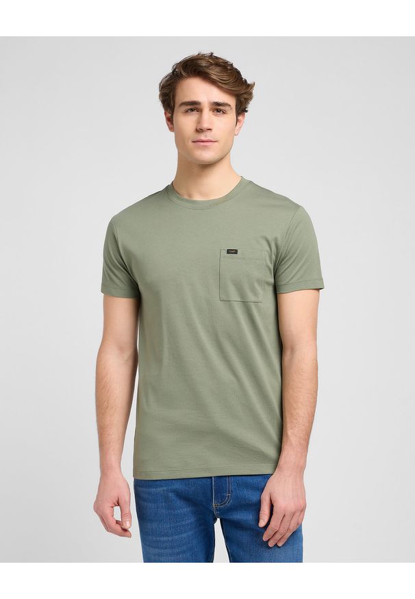 Lee - MESKA KOSZULKA LEE ULTIMATE POCKET TEE OLIVE STONE 112370494