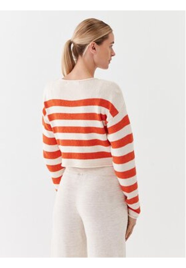 only - ONLY Sweter 15300376 Beżowy Regular Fit. Kolor: beżowy. Materiał: syntetyk