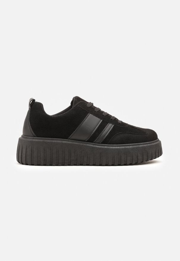 Born2be - Czarne Sneakersy na Grubej Podeszwie z Tłoczeniem Rilunessa. Okazja: na co dzień. Kolor: czarny. Materiał: jeans