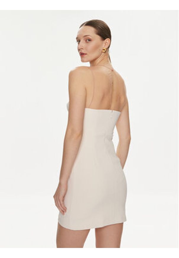 Elisabetta Franchi Sukienka koktajlowa AB-514-41E2-V300 Beżowy Slim Fit. Kolor: beżowy. Materiał: syntetyk. Styl: wizytowy