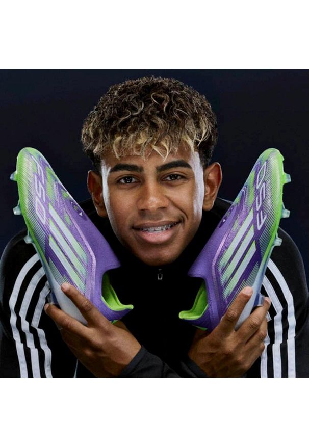 Adidas - Buty piłkarskie ADIDAS F50 Pro FG. Materiał: syntetyk. Szerokość cholewki: normalna. Sport: piłka nożna