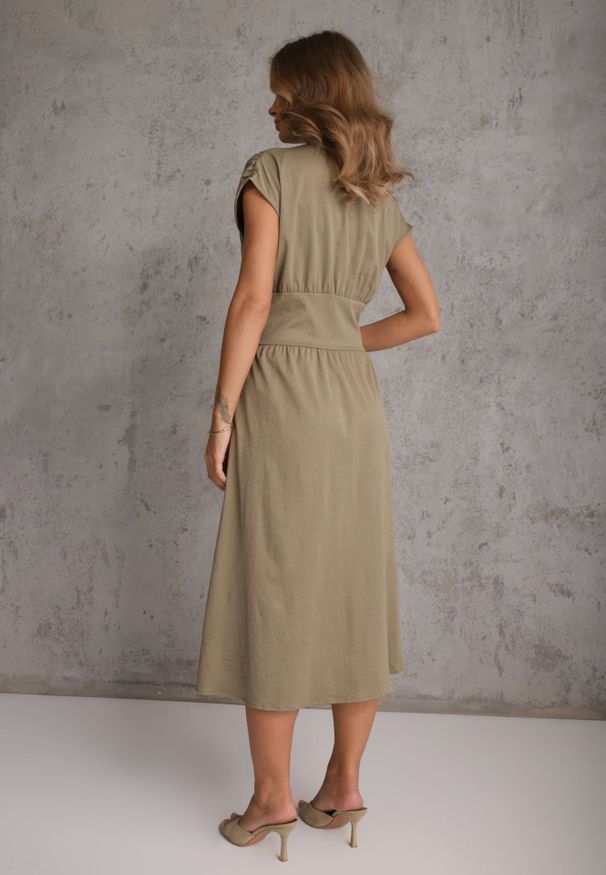 Renee - Zielona Sukienka na Guziki z Gorsetowym Panelem z Klamrami w Talii Frose. Typ kołnierza: dekolt gorset. Kolor: zielony. Typ sukienki: gorsetowe. Długość: midi