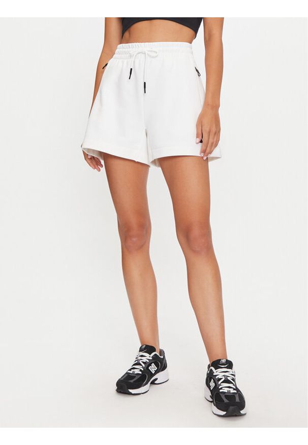 Adidas - adidas Szorty sportowe Z.N.E. JJ4678 Biały Loose Fit. Kolor: biały. Materiał: bawełna, syntetyk