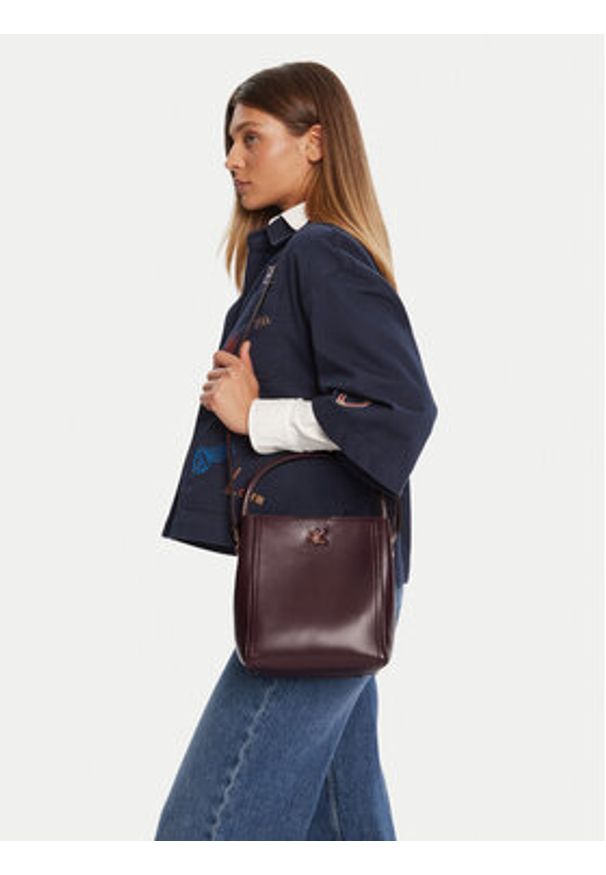Calvin Klein Torebka Ck Bucket With Strap LV04F3174G Bordowy. Kolor: czerwony. Materiał: skórzane
