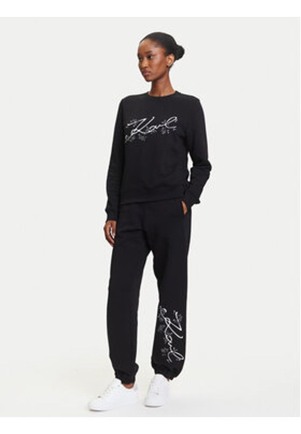 Karl Lagerfeld - KARL LAGERFELD Bluza A3W20010 Czarny Regular Fit. Typ kołnierza: dekolt w karo. Kolor: czarny. Materiał: bawełna