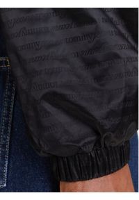 Tommy Jeans Wiatrówka Jacquard DW0DW20952 Czarny Relaxed Fit. Kolor: czarny. Materiał: syntetyk #5