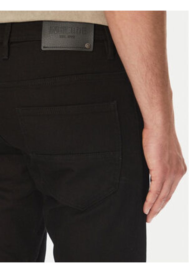 INDICODE Szorty jeansowe Kem 70-172 Czarny Slim Fit. Kolor: czarny. Materiał: bawełna