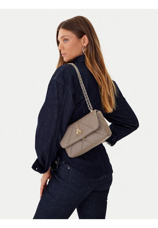 Patrizia Pepe Torebka CB0084/L006-B744 Beżowy. Kolor: beżowy. Materiał: skórzane