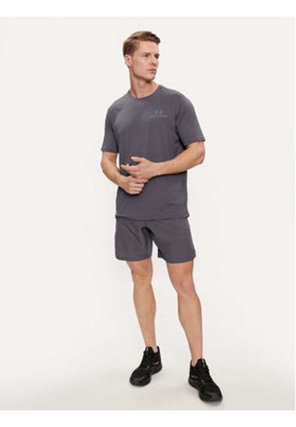 Under Armour Szorty sportowe Ua Woven Wdmk Shorts 1383356-025 Szary Loose Fit. Kolor: szary. Materiał: syntetyk. Styl: sportowy