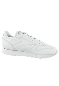 Buty do chodzenia damskie Reebok Classic Leather. Zapięcie: sznurówki. Kolor: biały. Materiał: syntetyk, tkanina, skóra, materiał. Szerokość cholewki: normalna. Model: Reebok Classic. Sport: turystyka piesza