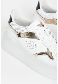 Baldinini - Sneakersy damskie skórzane na platformie BALDININI. Materiał: skóra. Obcas: na platformie