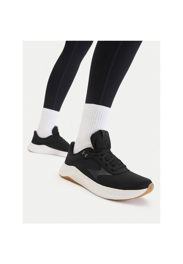 Buty na siłownię Under Armour. Kolor: czarny. Sport: fitness