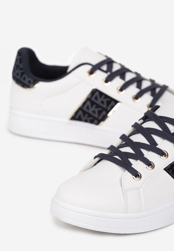 Born2be - Biało-Granatowe Sneakersy z Wstawkami Dyvana. Kolor: biały