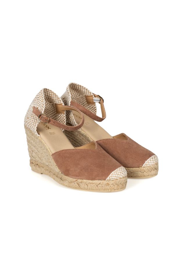 Geox Espadryle "Gelsa" | D25TPA 00022 | Kobieta | Różowy. Okazja: na co dzień. Nosek buta: okrągły. Kolor: różowy. Materiał: skóra, tkanina. Obcas: na koturnie. Styl: klasyczny, casual, elegancki