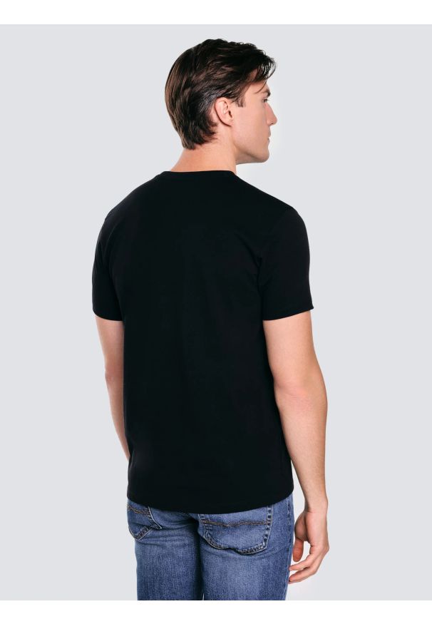 Big-Star - Koszulka męska bawełniana czarna Vincer 906. Okazja: na randkę, na uczelnię. Kolor: czarny. Materiał: bawełna. Wzór: haft