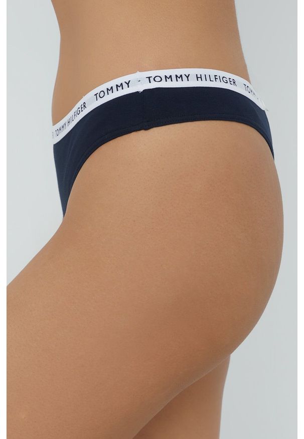TOMMY HILFIGER - Tommy Hilfiger Stringi (3-pack) kolor biały. Kolor: biały