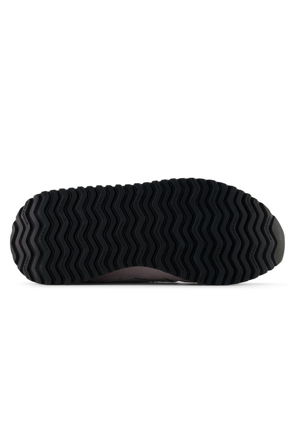 Buty unisex New Balance M2379XU – fioletowe. Kolor: fioletowy. Materiał: zamsz, materiał, skóra, guma, syntetyk. Szerokość cholewki: normalna