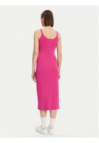 Lacoste Sukienka dzianinowa EF9270 Różowy Slim Fit. Kolor: różowy. Materiał: syntetyk #5