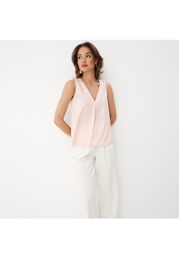 Mohito - Elegancka jasnoróżowa bluzka - Różowy. Kolor: różowy. Styl: elegancki