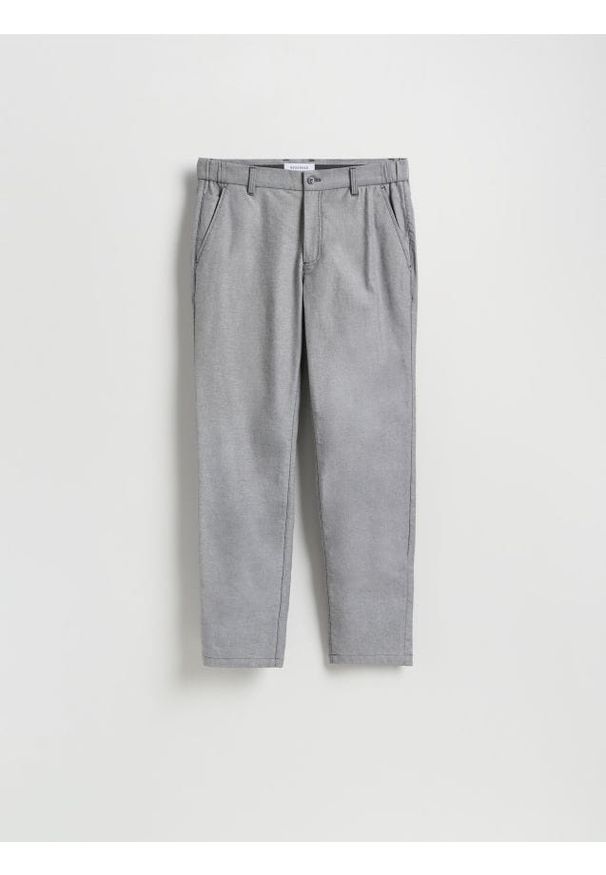 Reserved - Spodnie chino slim fit - ciemnoszary. Kolor: szary. Materiał: tkanina, bawełna