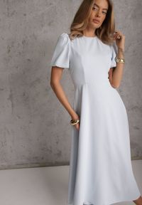 Renee - Niebieska Rozkloszowana Sukienka Koktajlowa VICES na Krótki Rękaw Nessesha. Okazja: na randkę, na wesele, na ślub cywilny. Kolor: niebieski. Długość rękawa: krótki rękaw. Styl: wizytowy. Długość: mini #4